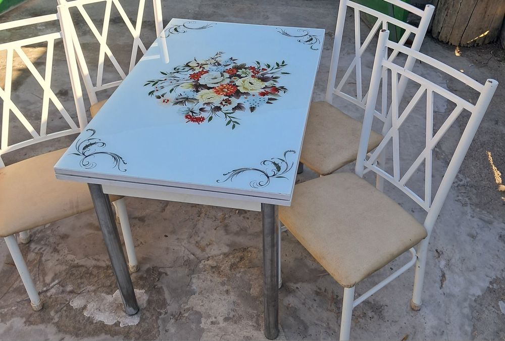 Кухонный стол бу