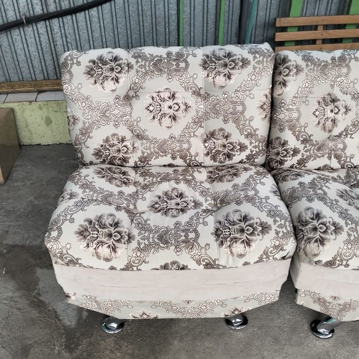 Диван и 2 кресла