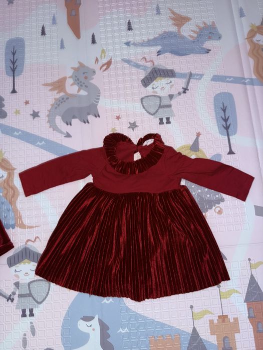 Сет от коледни роклички Майорал и HM