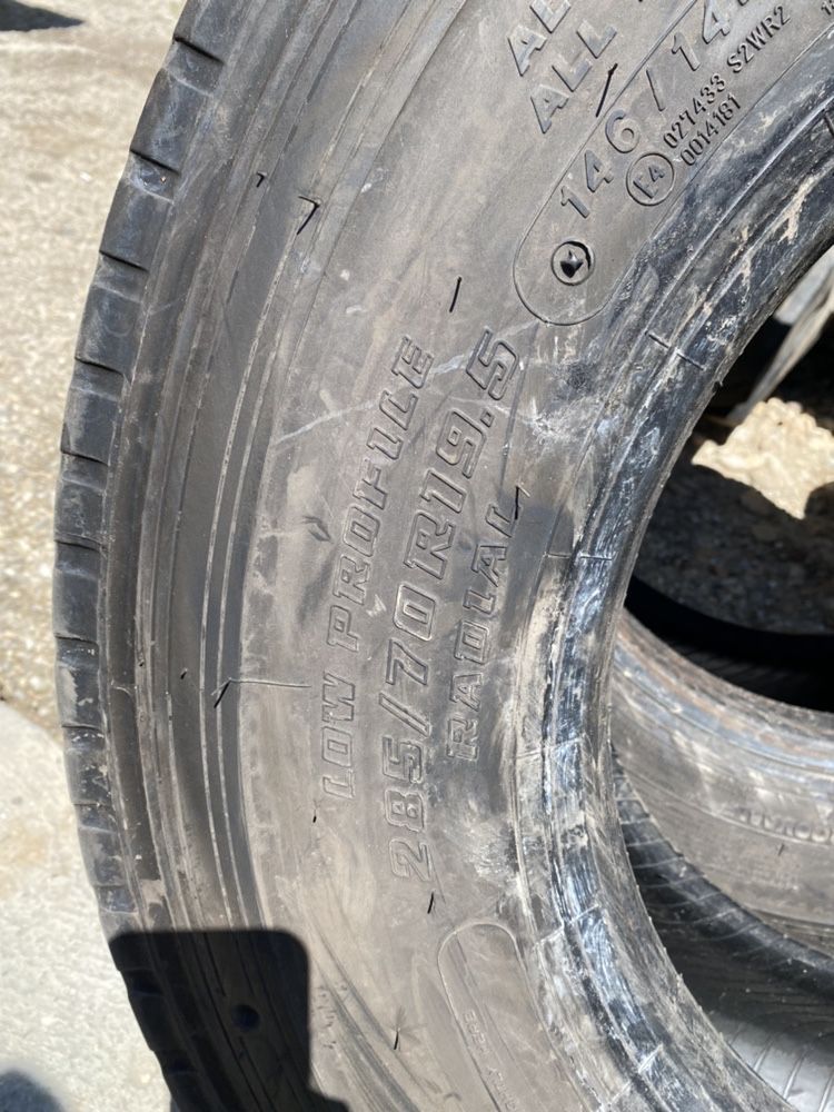 285/70r19,5