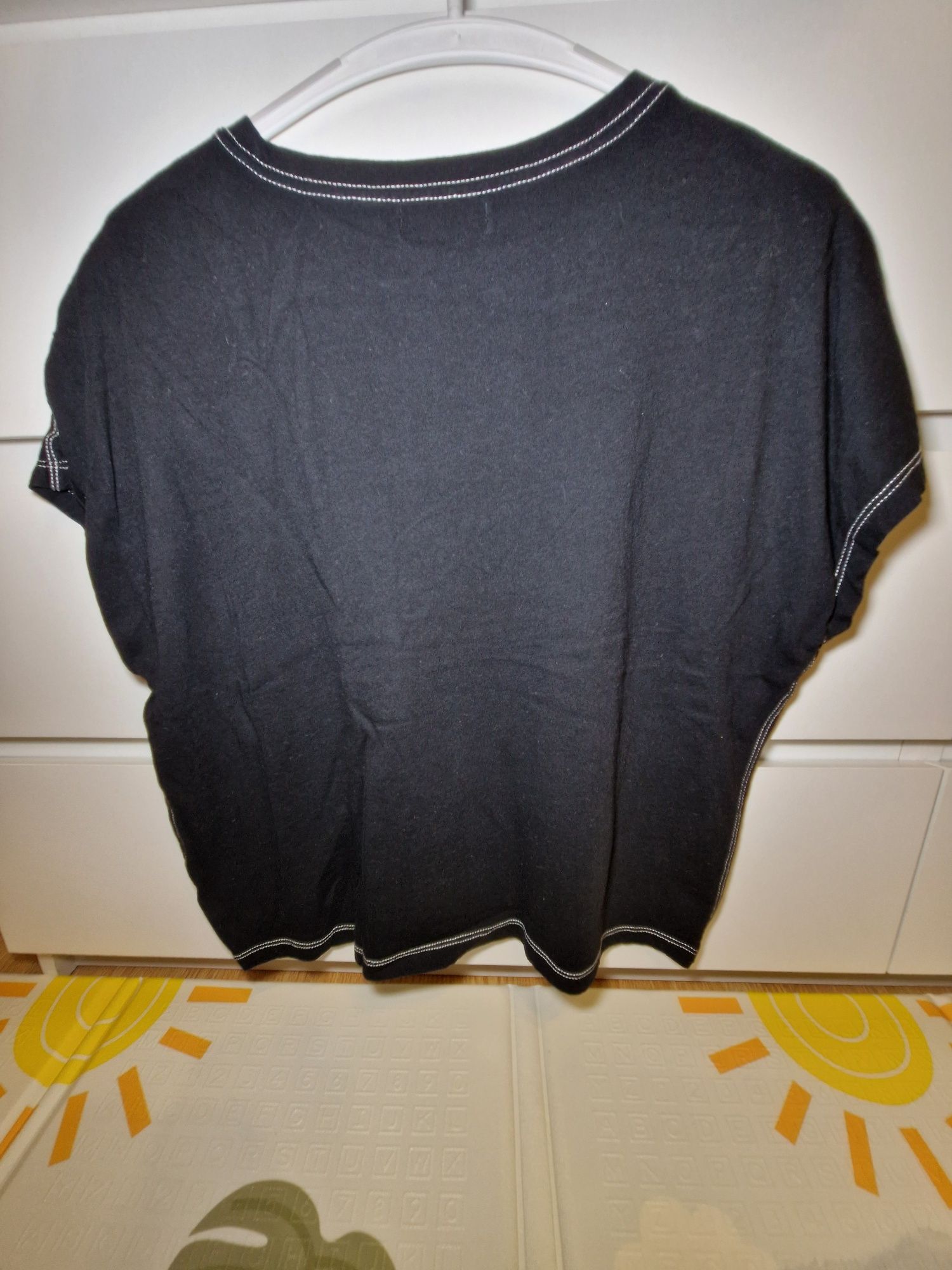 Tricou Bershka, marime M