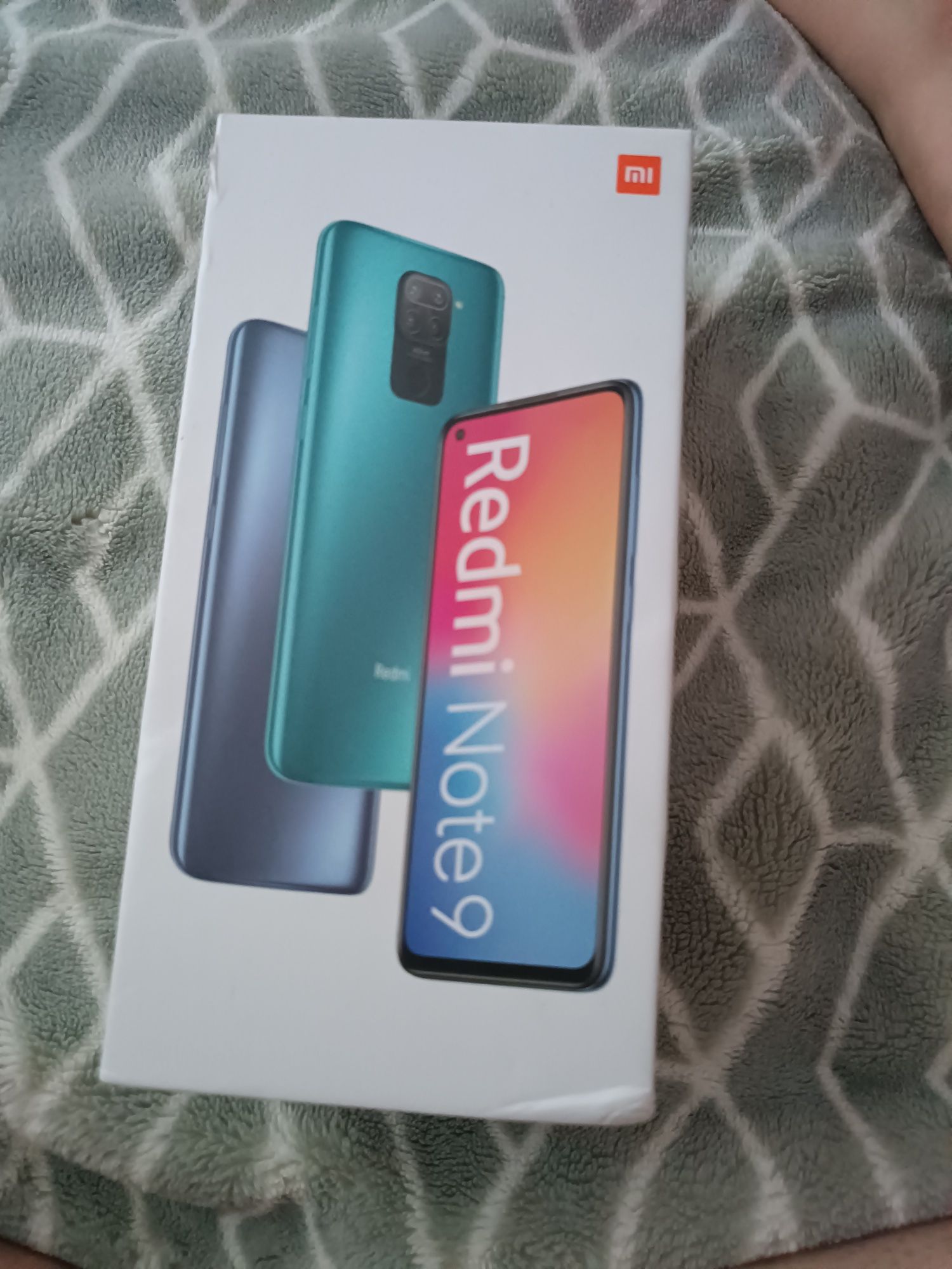 Продам Redmi Note 9