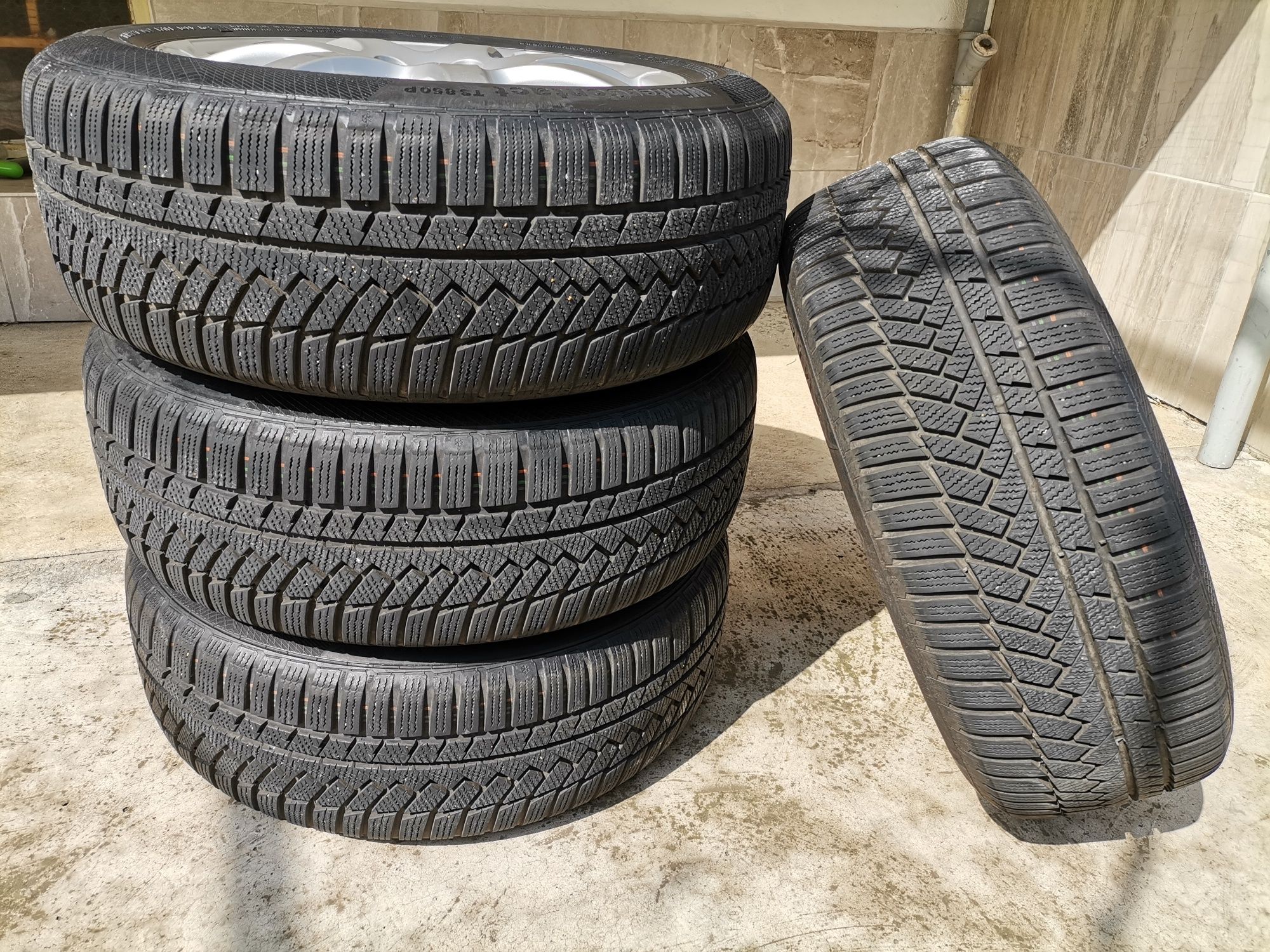 Джанти 5x108x17 с зимни гуми CONTINENTAL WINTER CONTACT
225.55.1