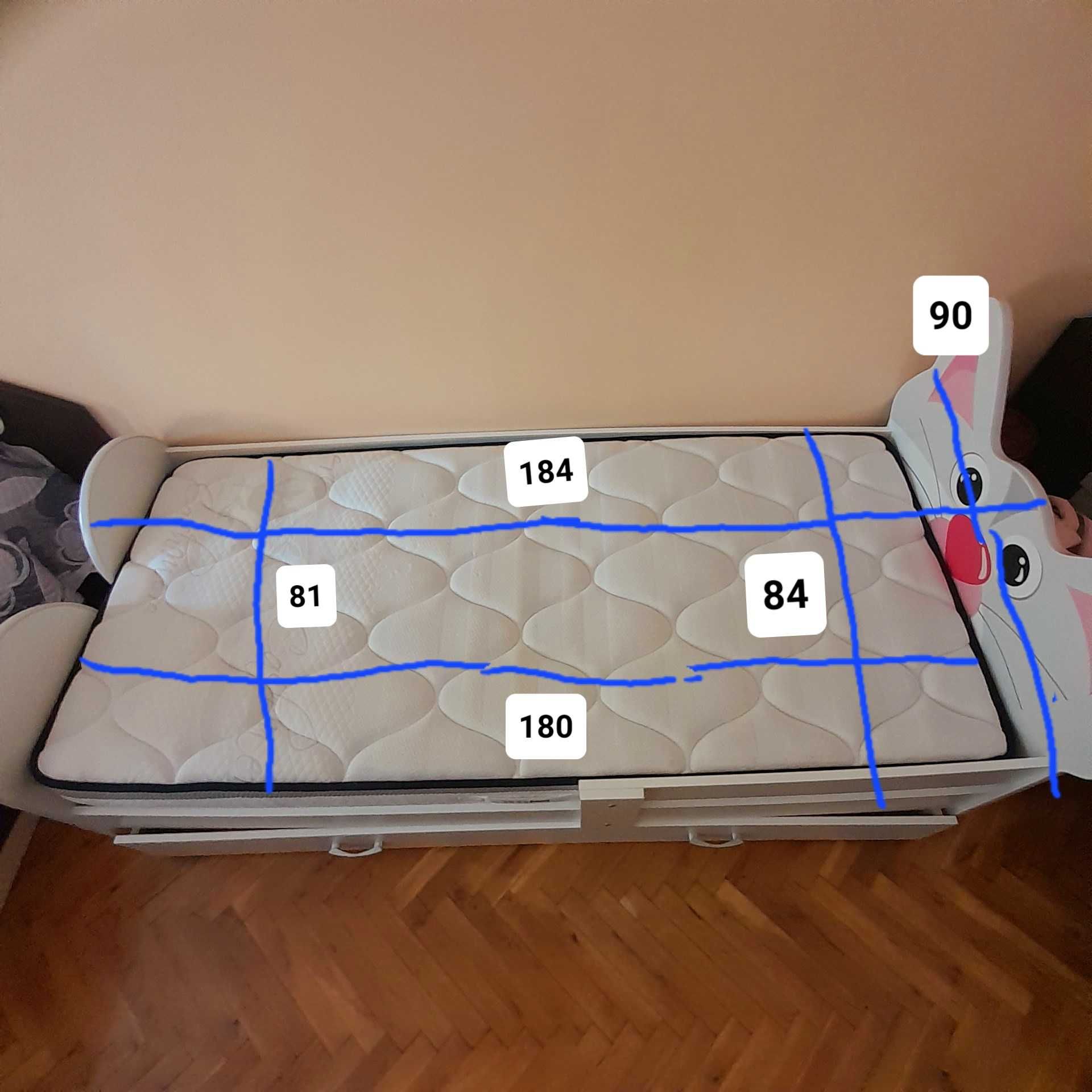 Атрактивно детско легло