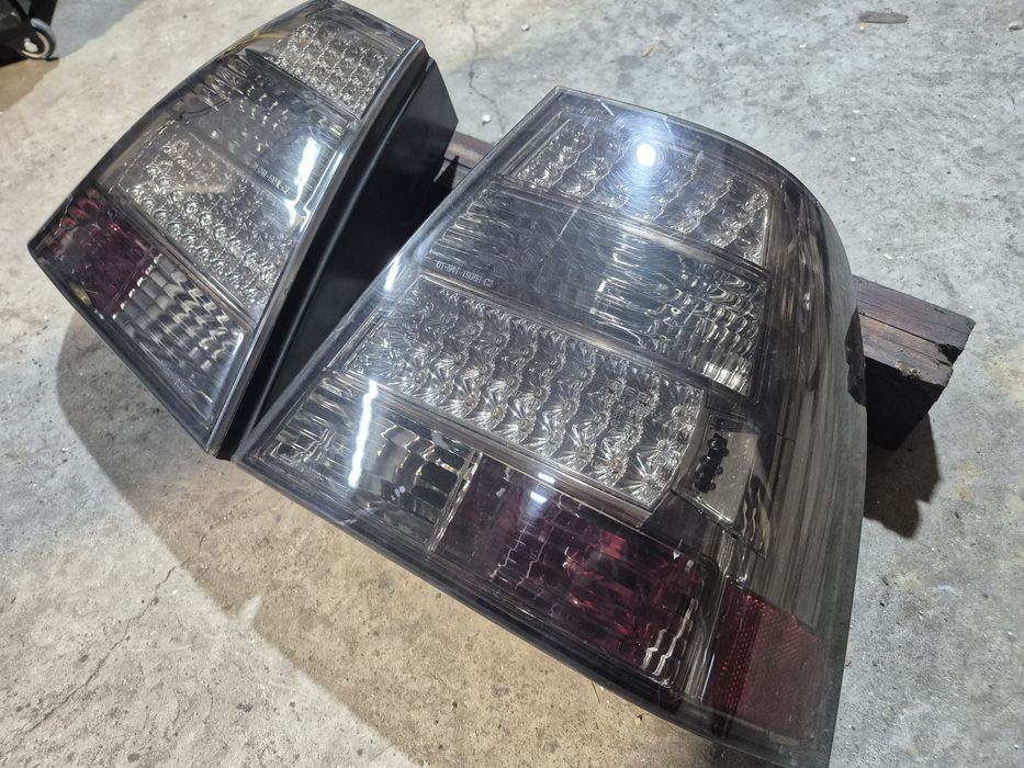 Ляв и десен стоп за Фолксваген Бора седан VOLKSWAGEN BORA стопове