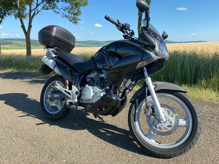 Varadero XL125V 16 ani