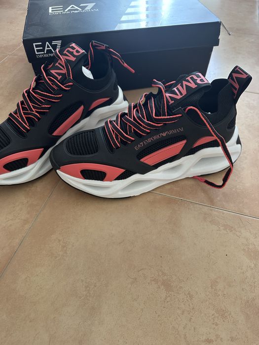 Продавам нови маркови маратонки Emporio Armani