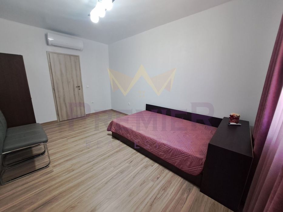 Дава се под наем Тристаен апартамент в Варна, Възраждане 1 - 97 кв.м за 663 € - Снимка #7