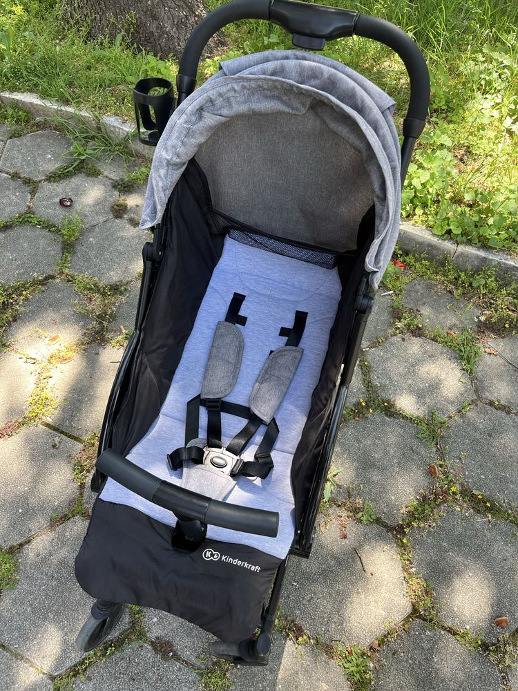Лятна количка Kinderkraft Pilot