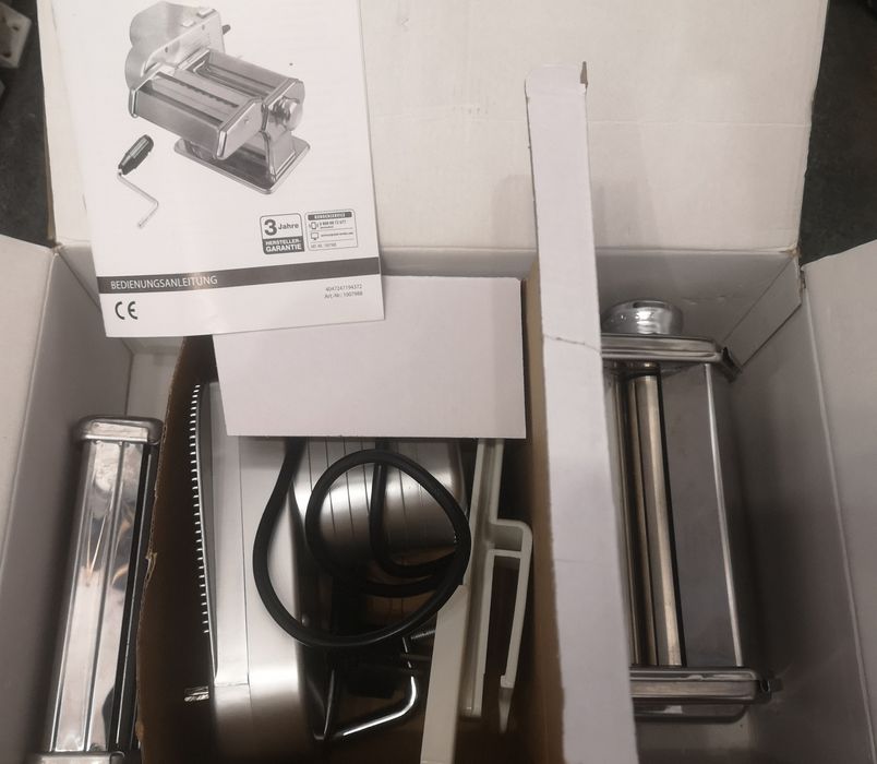 Електрическа машина за паста Ambiano