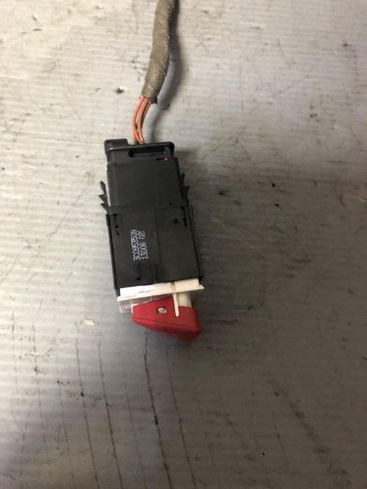 buton avarie vw passat b6