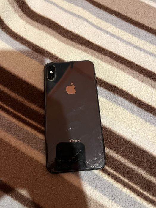Vând Iphone xs max 256gb