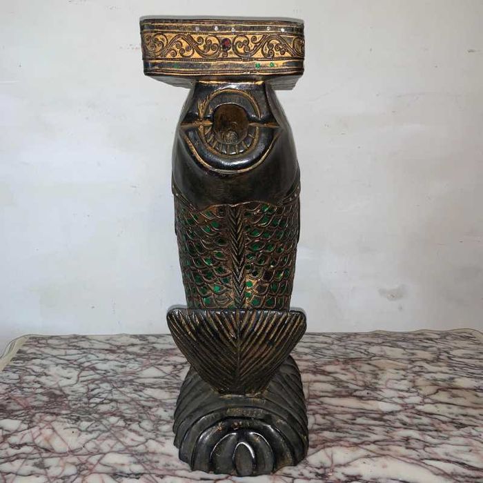 Suport din lemn     ,