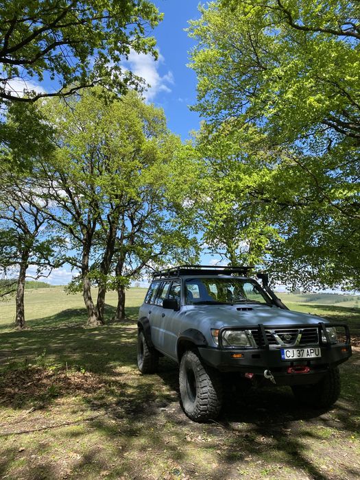 Nissan Patrol Y61