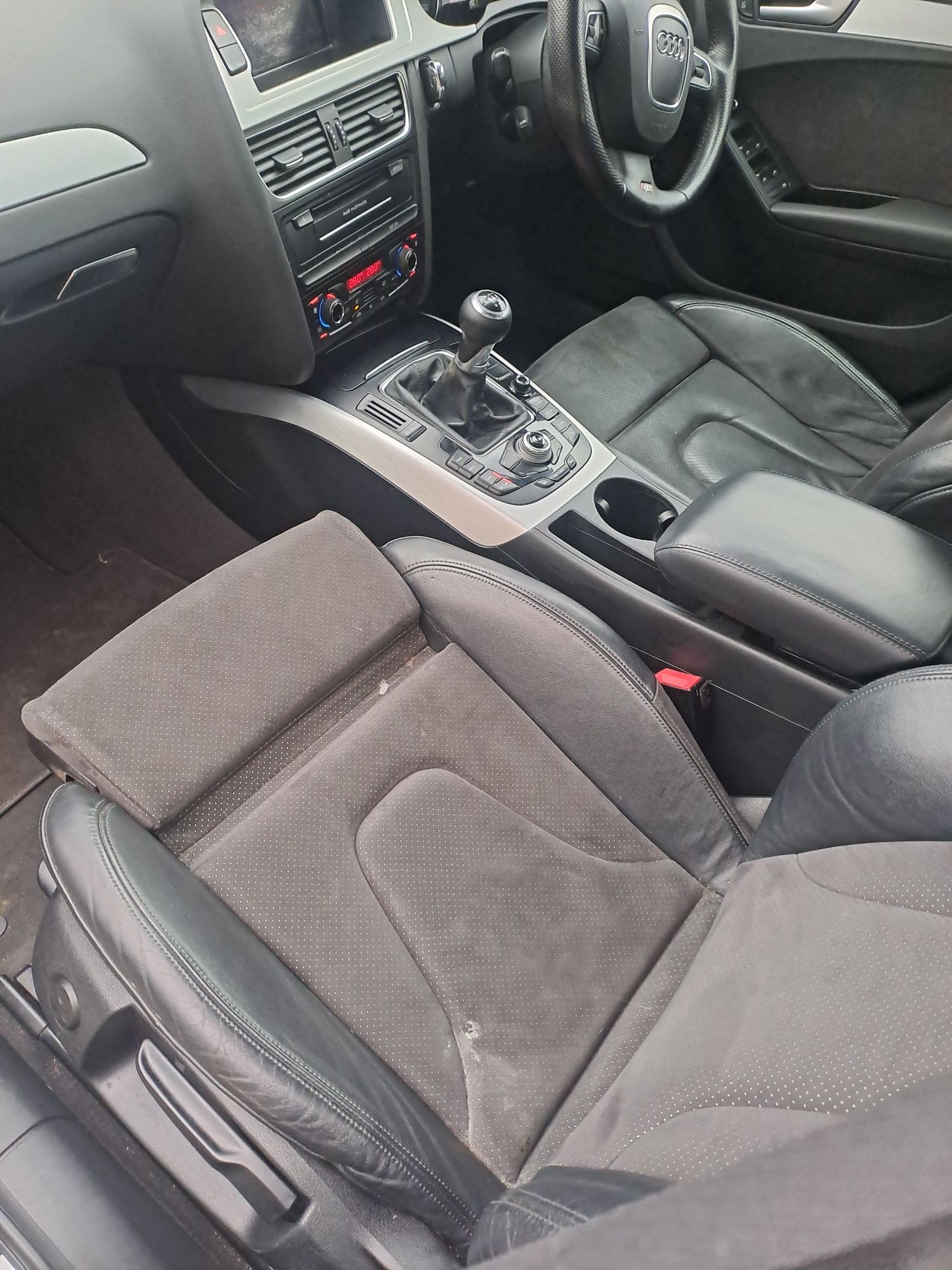 Vând interior Audi A4 b8 S LINE