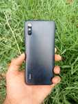 Redmi 9 A sotiladi 400