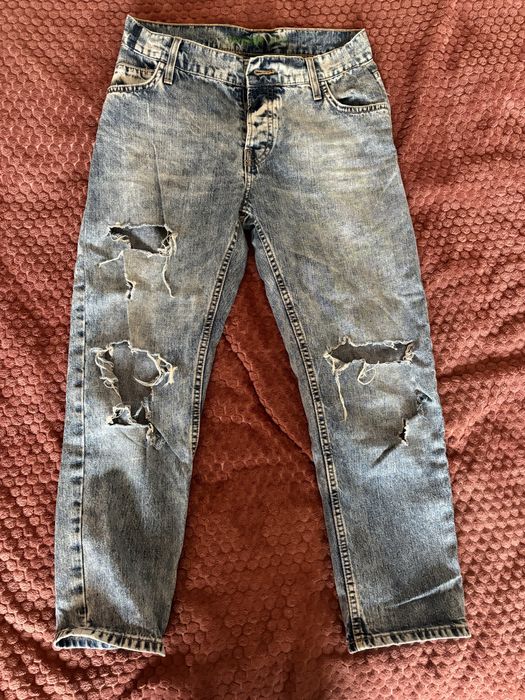 Дамски дънки.