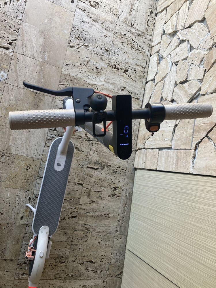 Trotineta Electrica Xiaomi Mi Electric Scooter 3