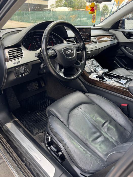 Audi A8 Long President Individual