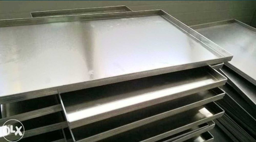 Carucior cofetarie, patieserie cu 20 tavi aluminiu, pline 60x40 cm