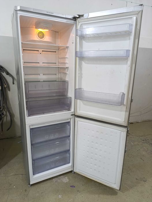 Б/у холодильник Беко ноуфрост в хорошем состоянии