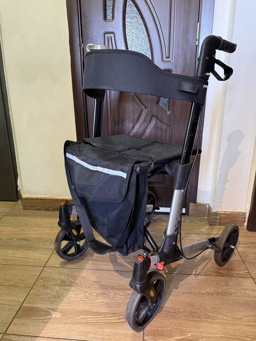 Cadru rulant pliabil din aluminiu batrani dizabilitati