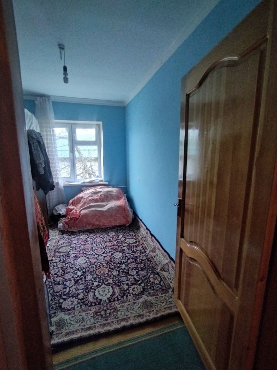 Срочно продаётся квартира в Яшнабадском районе