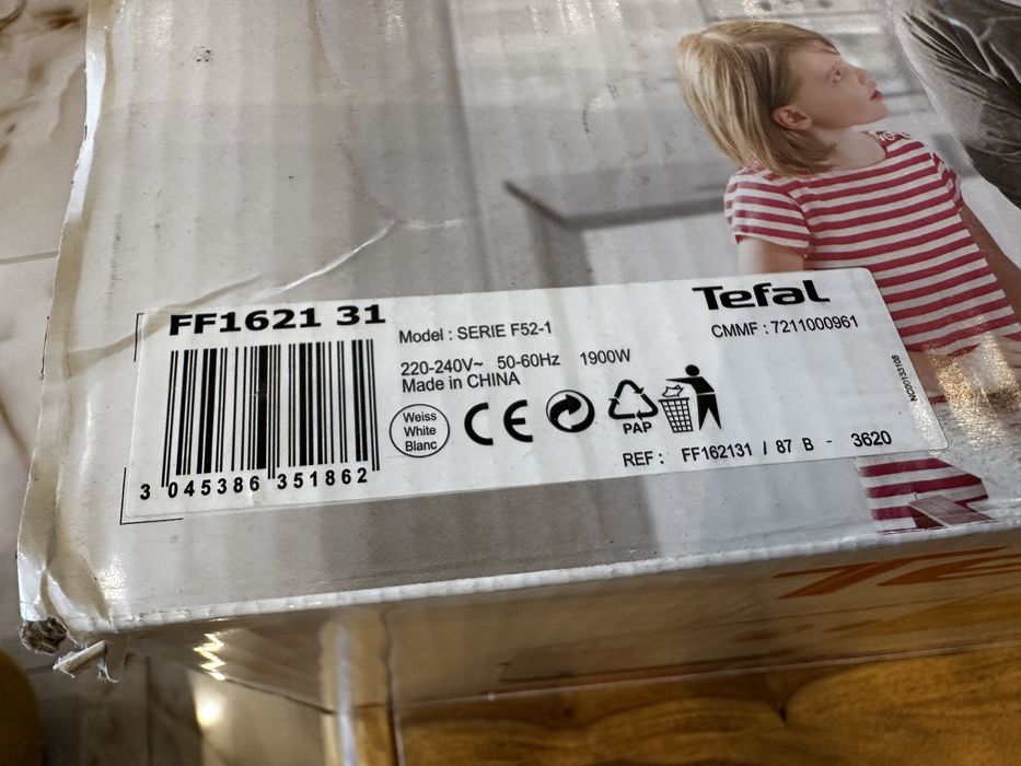 Фритюрник Tefal, Filtra ONE, вместимост 1,2кг, 1900W