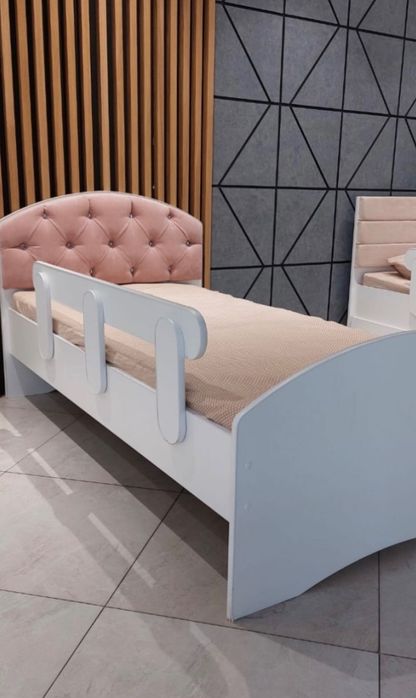 Детская кровать для девочки