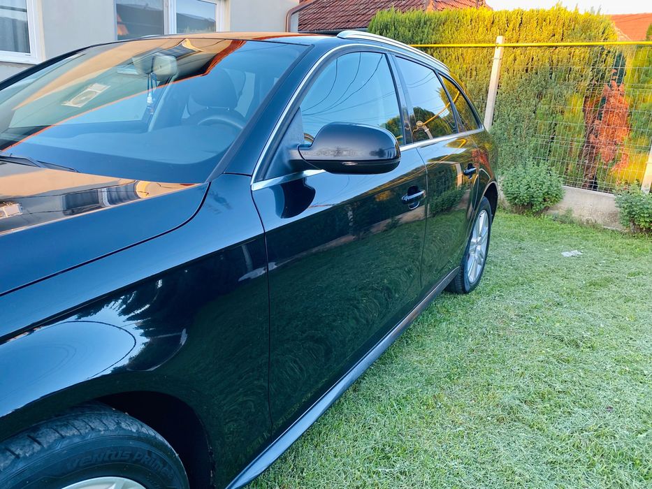 Vând Urgent Audi A4 b8