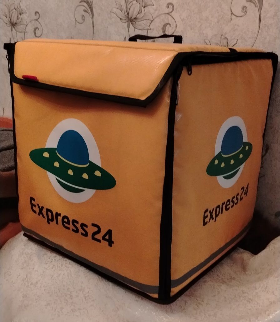 Недорого, большая, новая термосумка-рюкзак Express 45×45см