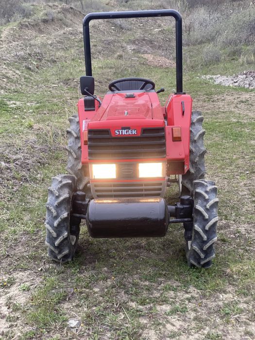 Tractor shibaura 4x4