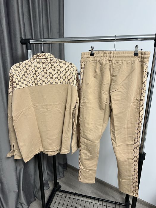 Compleu GUCCI super calitate