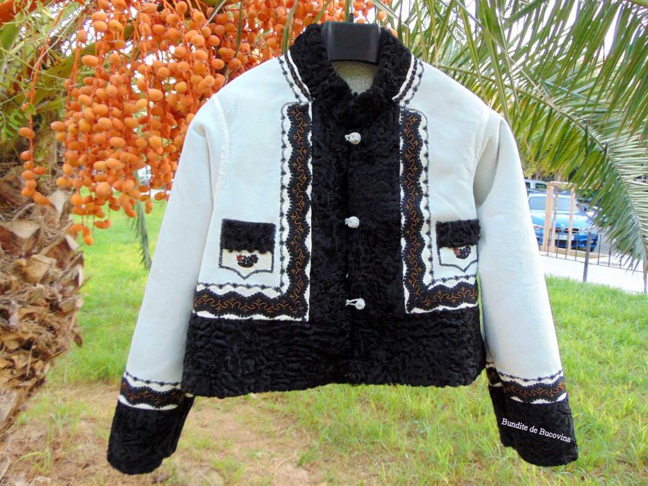 cojoc traditional / bundite de bucovina