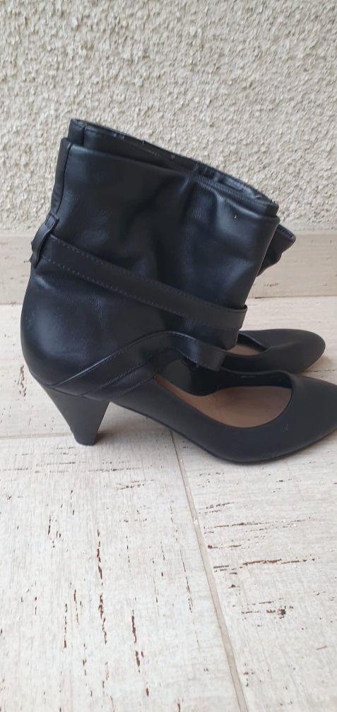 Pantofi ghete Zara nr.37