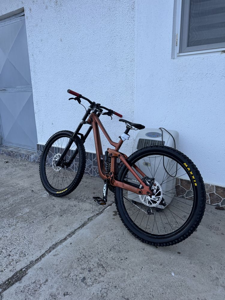 DH scott gambler 930 2020