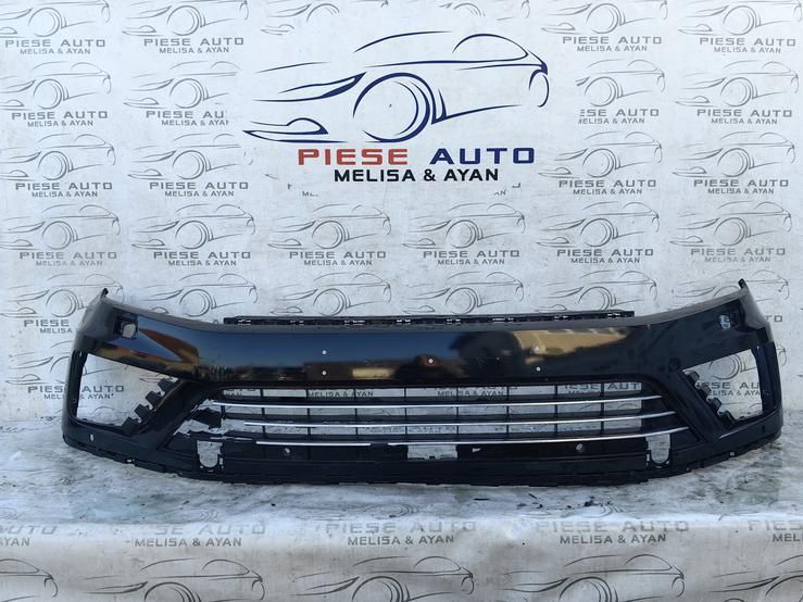 Bara fata Volkswagen Touareg 2 an 2010-2014 Gauri pentru 4 senzori si spalatoare faruri