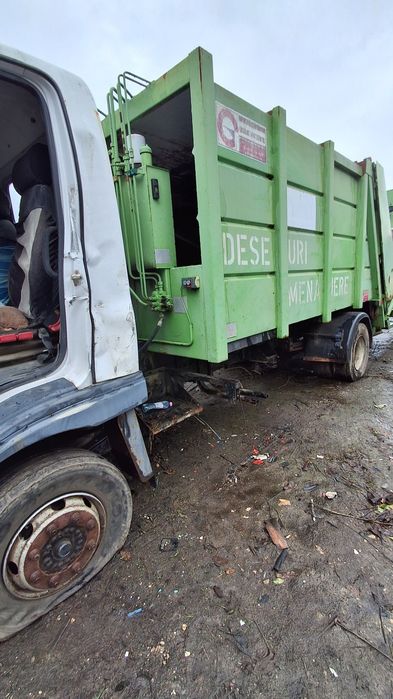 Vand autogunoiera  avia