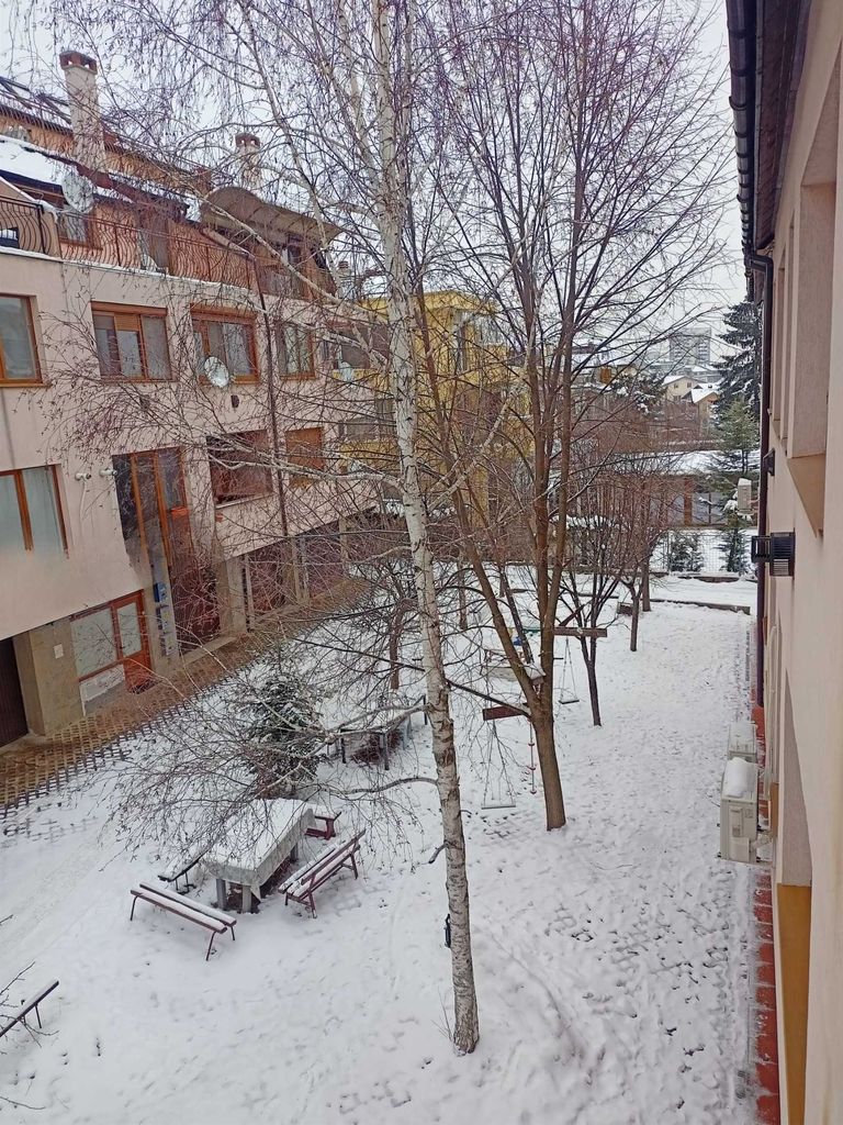 Дава се под наем Тристаен апартамент в София, Карпузица - 78 кв.м за 550 € - Снимка #13