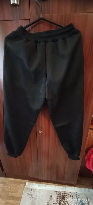 Долнище на анцуг