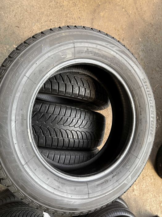 # SET 4 Anvelope Iarna 225/65 R17 102H BRIDGESTONE Blizzak LM 80 EVO