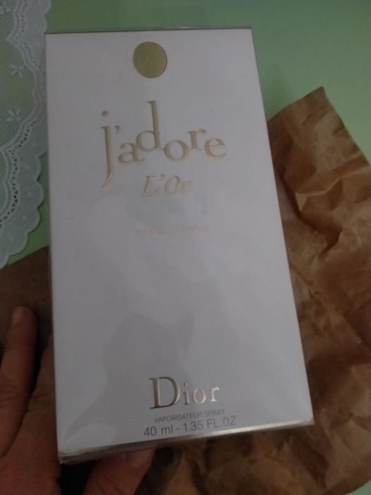 Продам парфюм недорого