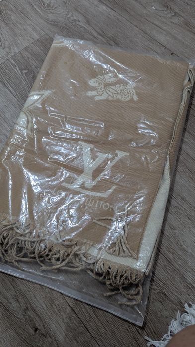 Шарф для женщинн