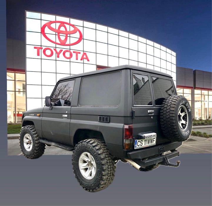 Vând Toyota Land Cruiser