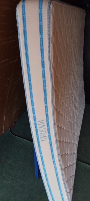 Продавам матрак НАНИ ,,Тирена,,и подматрачна рамка 160*200