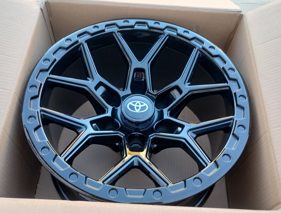 Jante 17 Toyota Hilux Land Cruiser 6 x 139.7 și Et -12