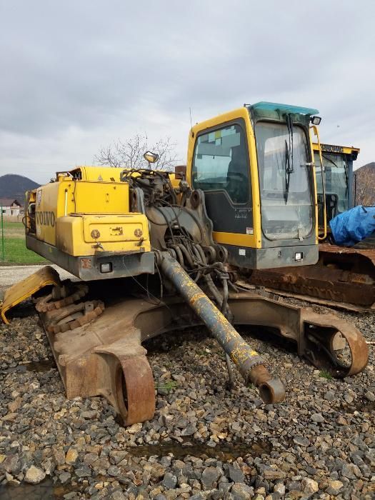 Excavator senile Volvo EC360BLC, dezmembrez
