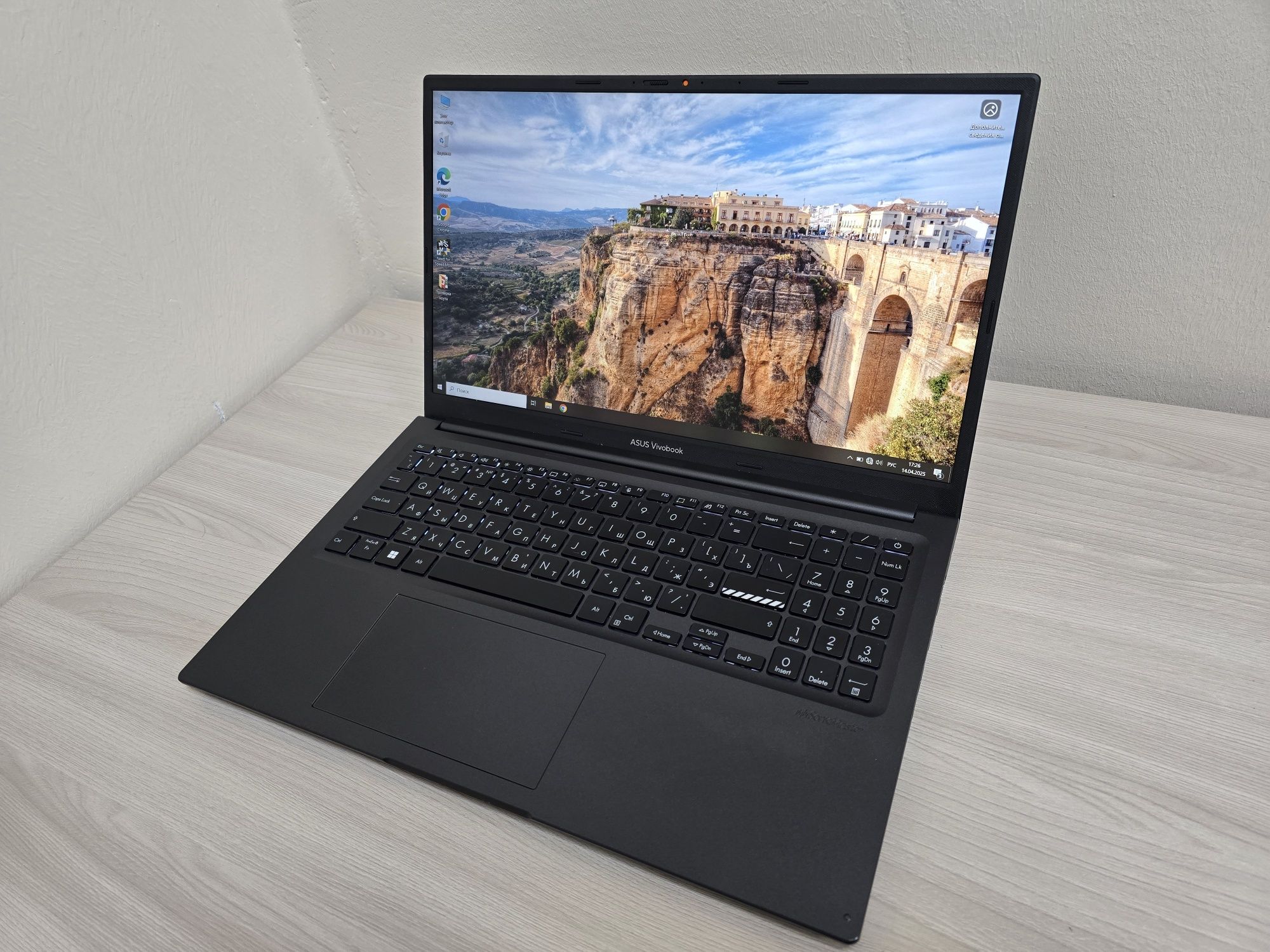 Asus vivobook i3 12 поколения, 16гб ddr4 озу, 512гб ссд m2