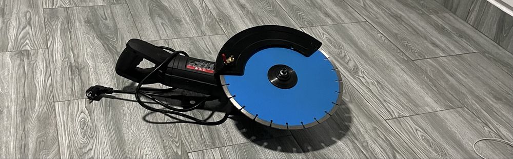Vand flex beton electric cu pompa de apa