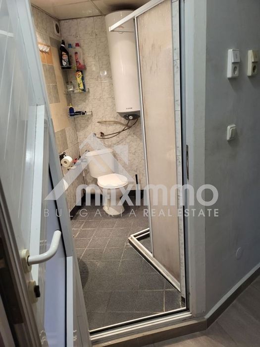 Продава се Тристаен апартамент в Варна, ВИНС - 89 кв.м за 2012 €/кв.м - Снимка #7